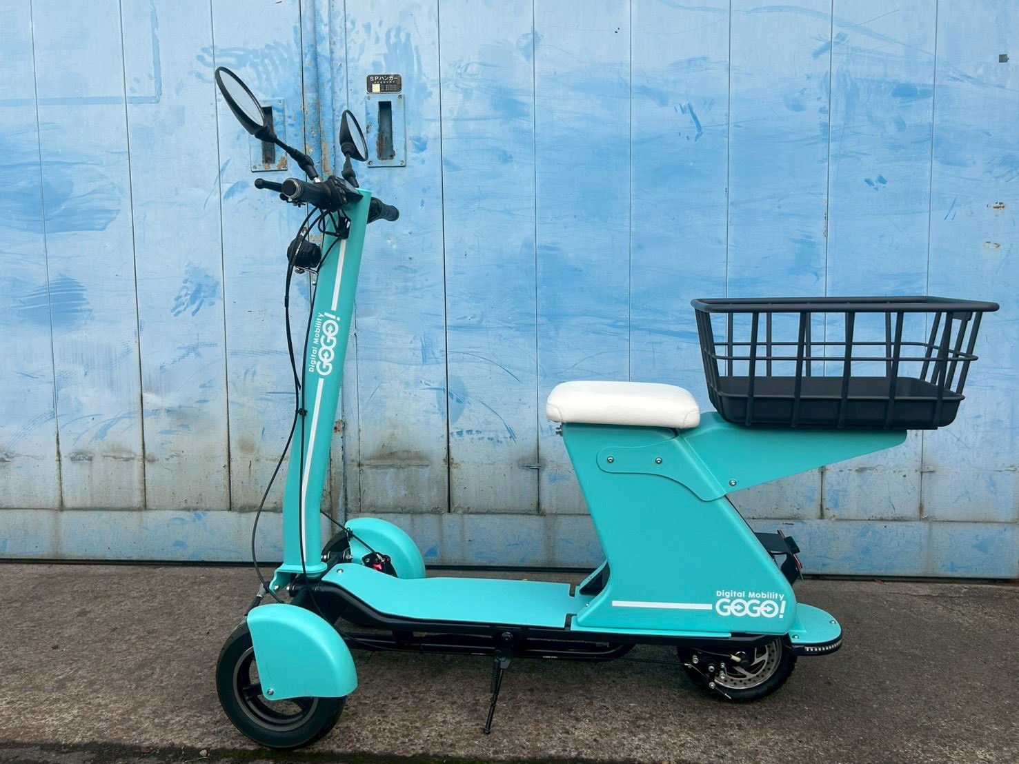 F01-0516