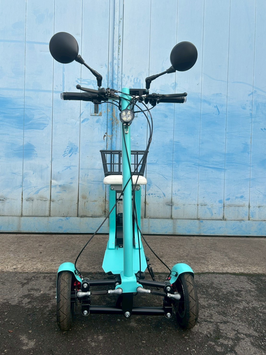 F01-0516